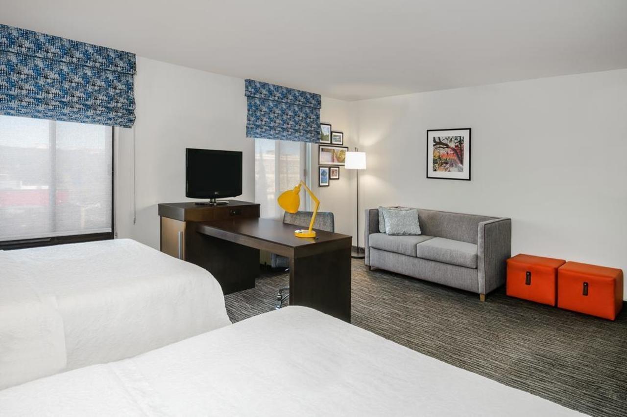 Hotel Hampton